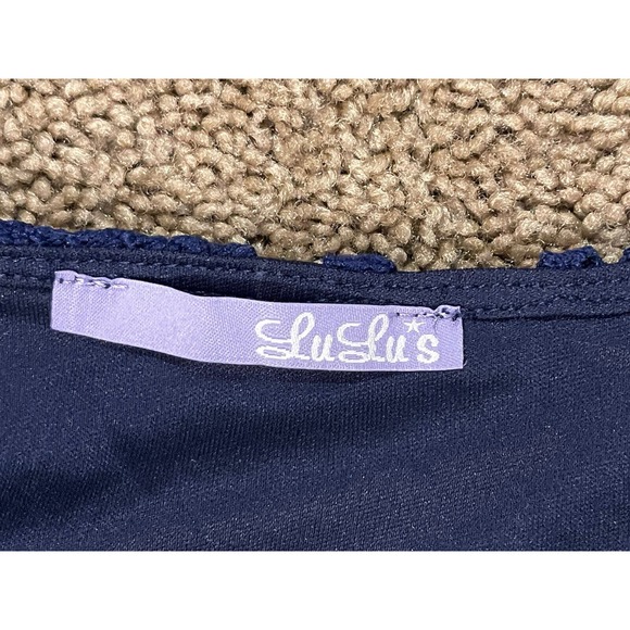 Lulus Women’s Blue Eyelet Dress Sz S Lined Cap Sleeves - Picture 6 of 7